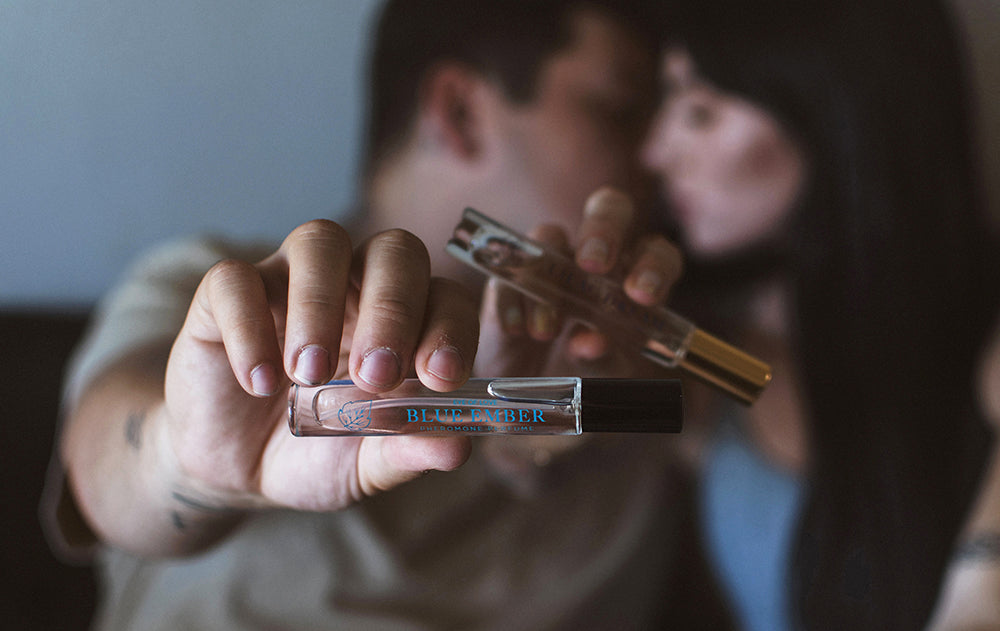 Eye of Love Bloom Attract Her Pheromone Parfum Blue Ember 0.34 oz.
