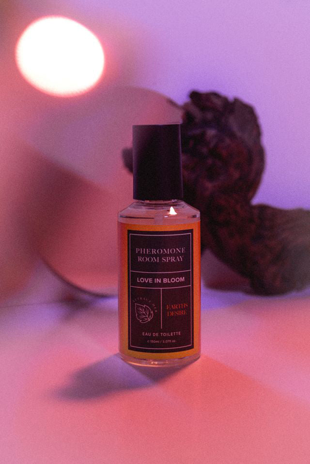 Eye of Love Bloom Attract Her Pheromone Room Spray Earths Desire 5 oz.