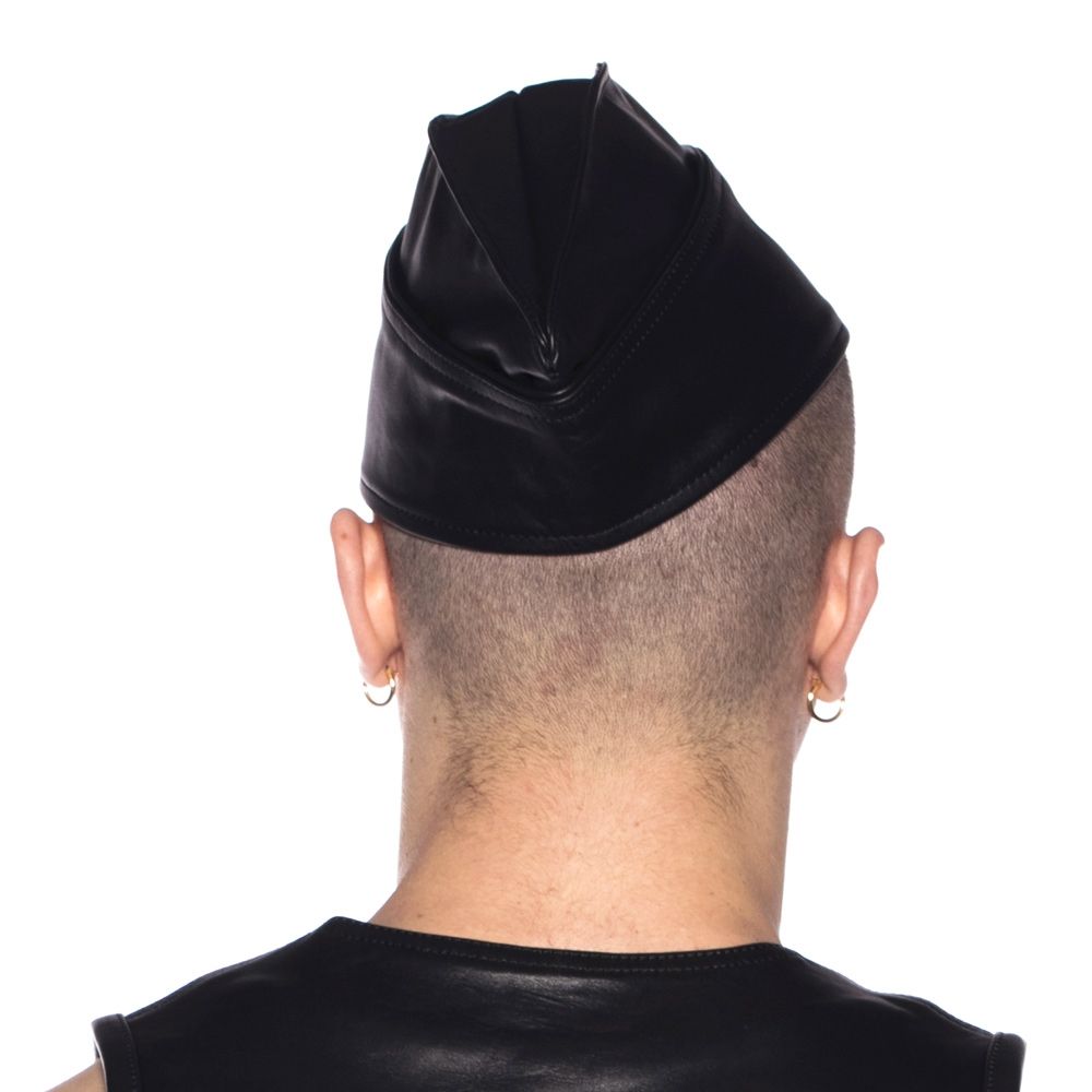 Prowler RED Triangle Cap Black 61cm (XL)